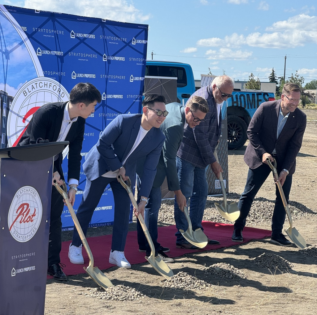 Photo inspiration: Stratosphere Rental Townhouse Construction Kicks Off Photo Inspiration