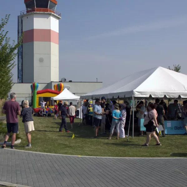 Hundreds attend Blatchford block party 