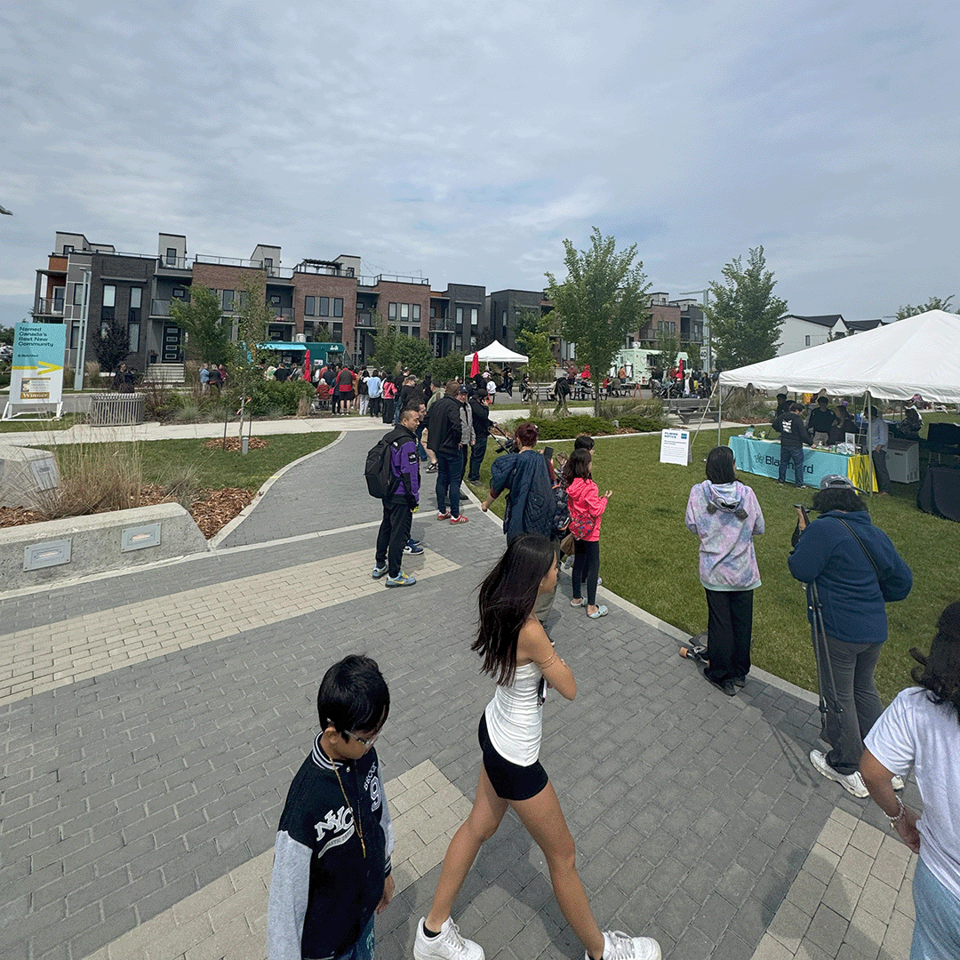Event-goers in Littlewood Park